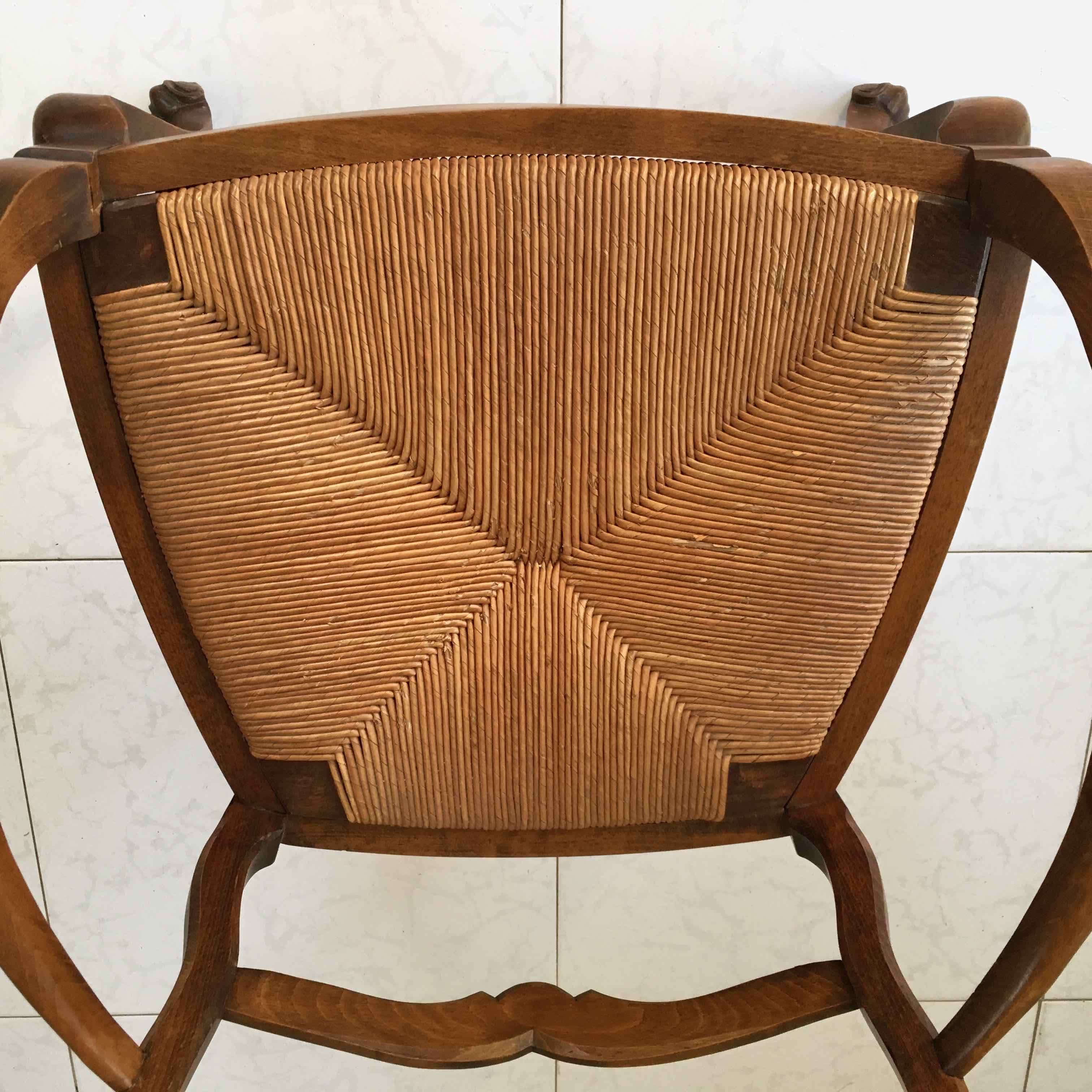 Fauteuil paillé provençal style Louis XV