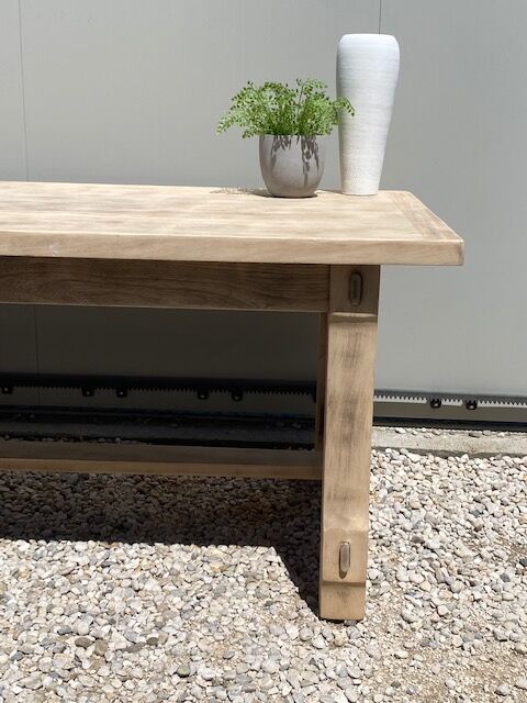 Stripped farmhouse table extensions to 255 cm