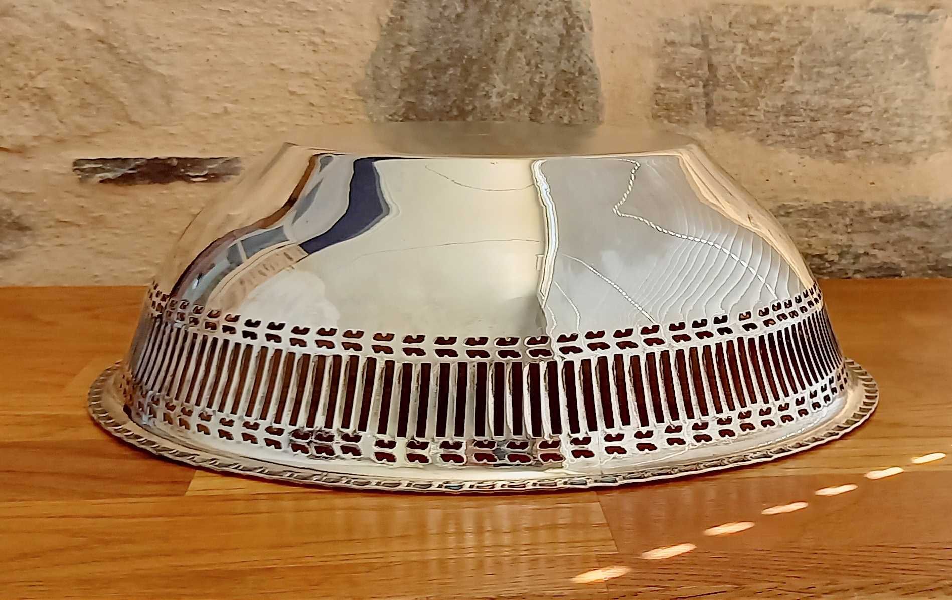 Silver metal bread basket openwork punched