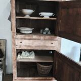 Wardrobe / standing man