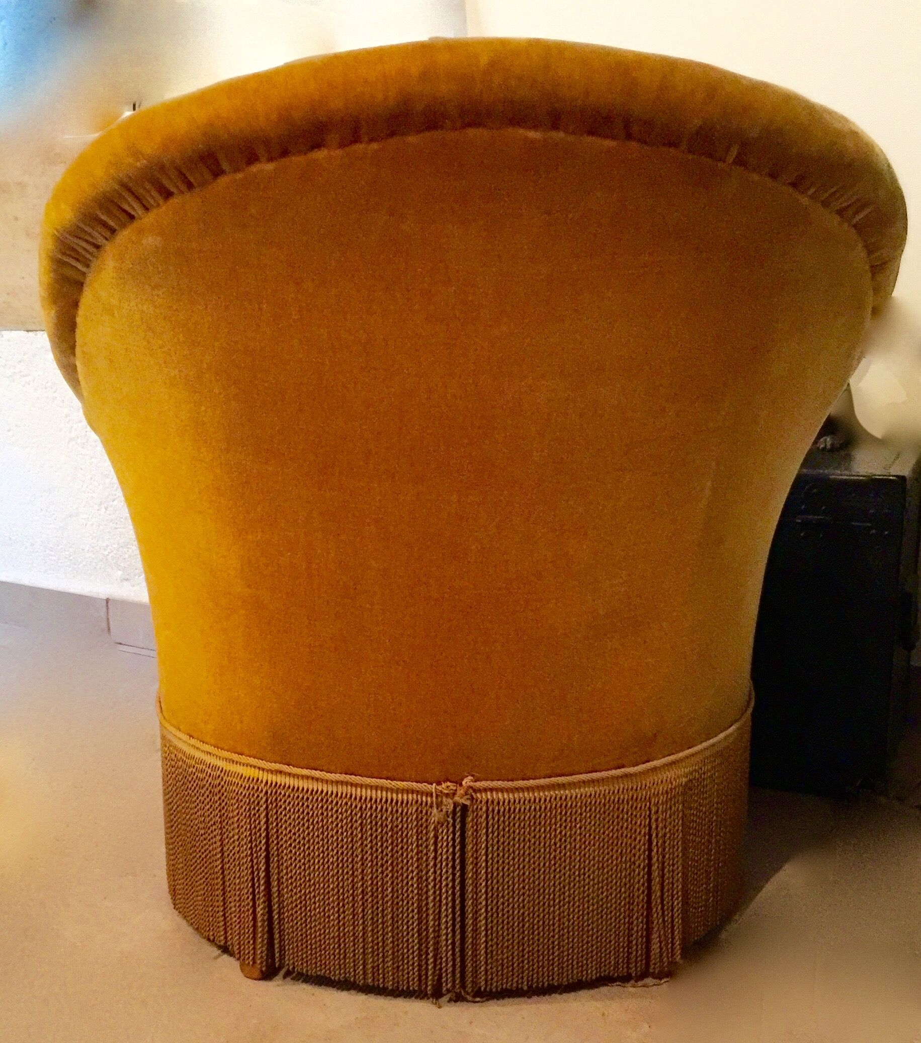 Pair of armcchairs toad