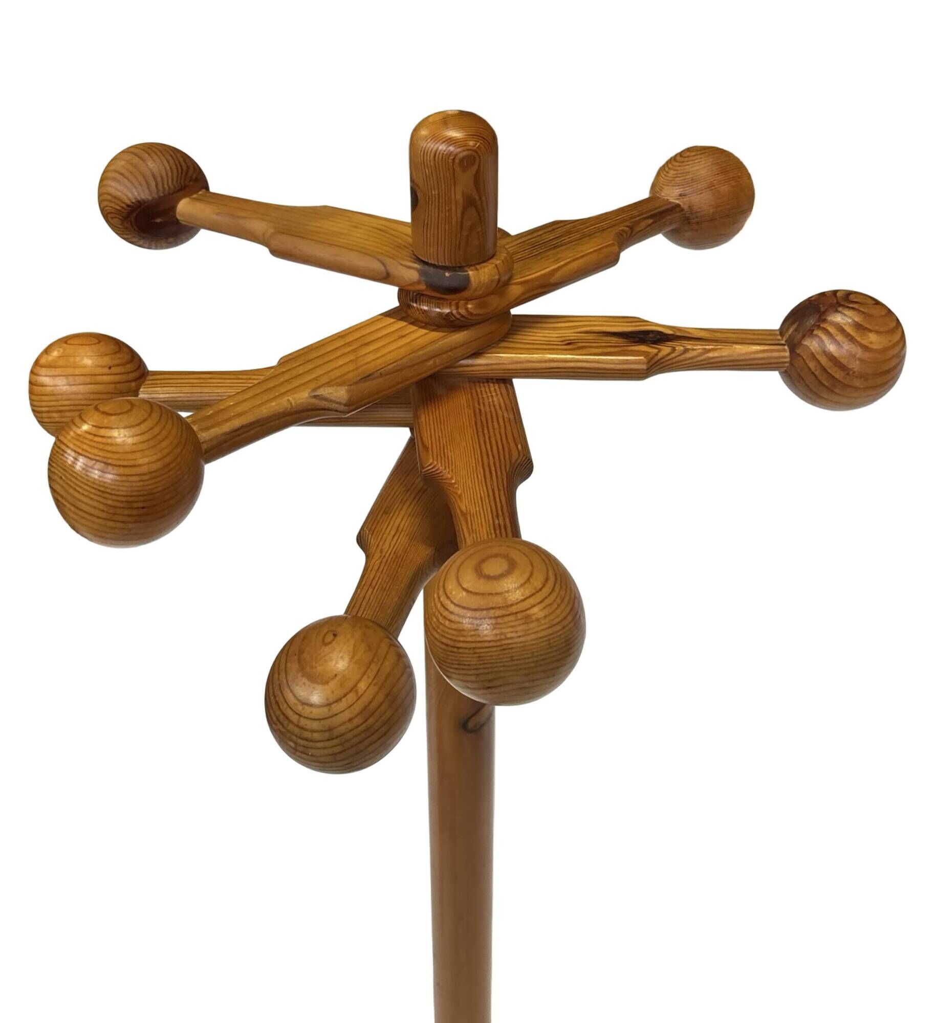 Vintage Pinewood Sputnik Freestanding Coat Rack, 1970s Design