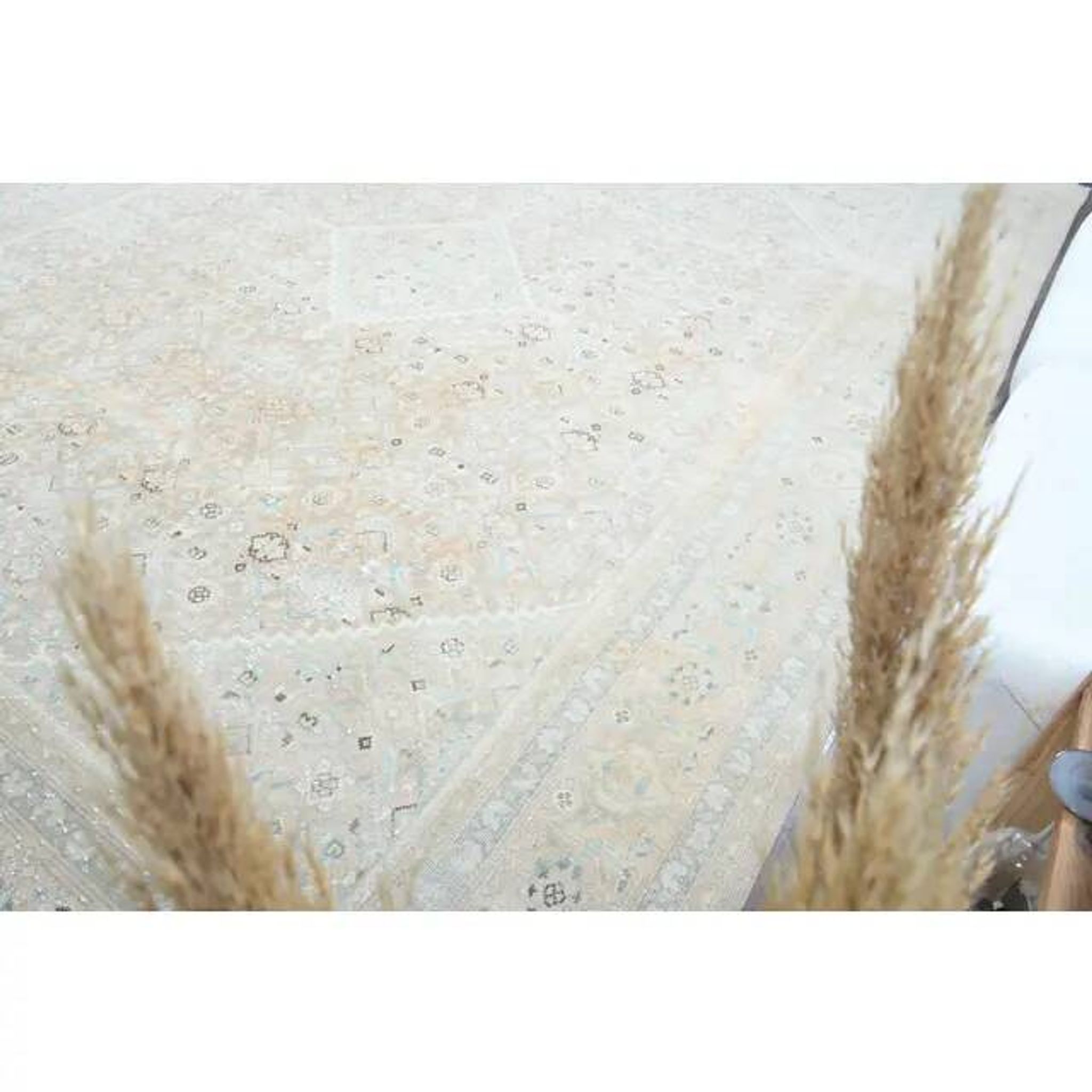1970s Vintage Persian Handmade Wool Cotton Light Beige Area Rug 304x408