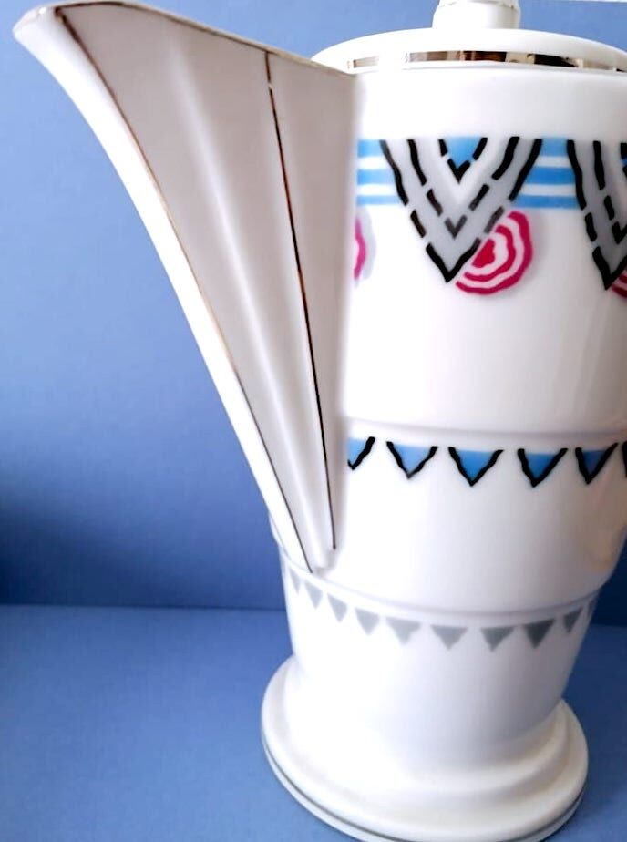 Limoges porcelain teapot with geometric décor