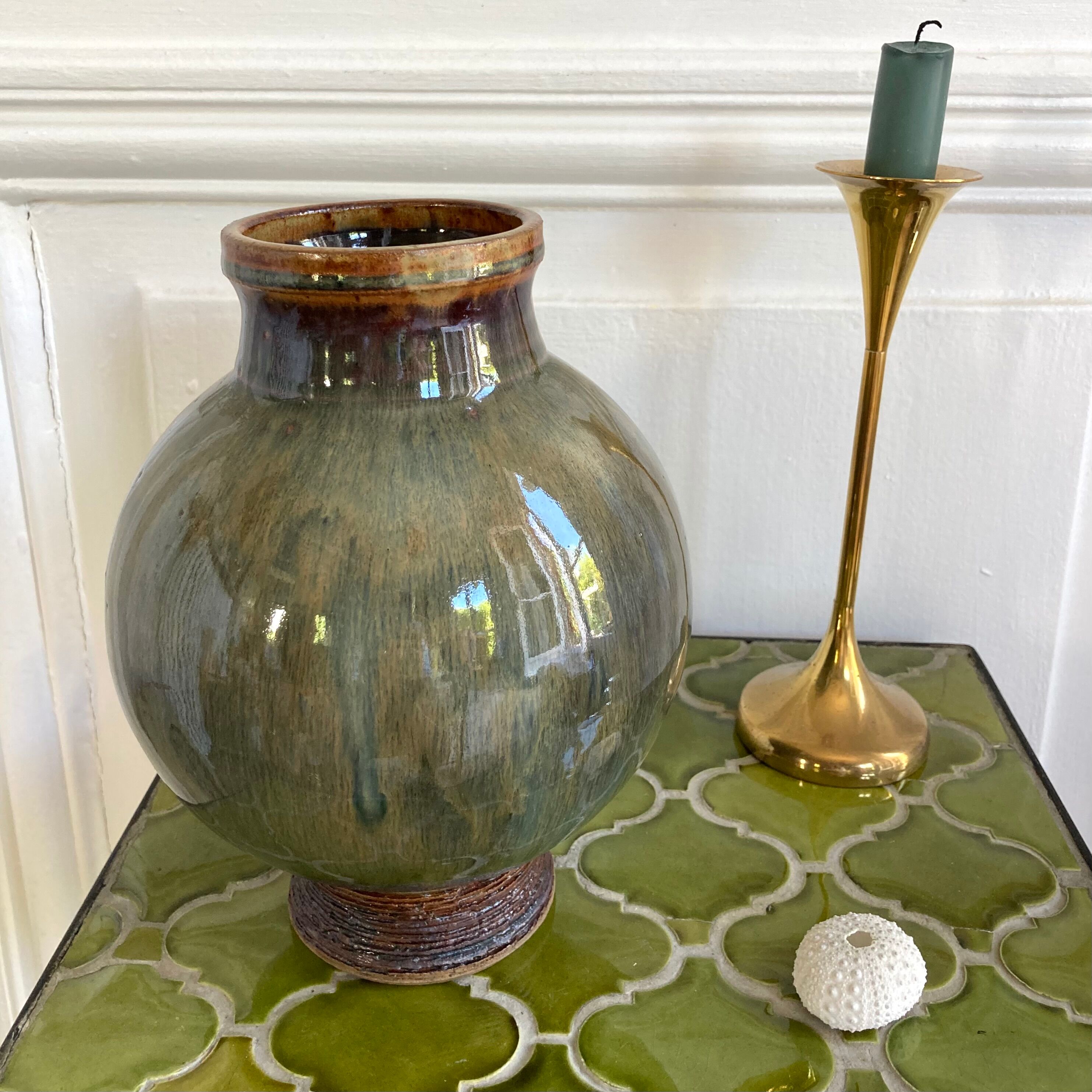 Vase ball glazed pottery signed