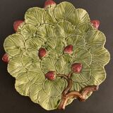 Dish strawberries ceramic slurry