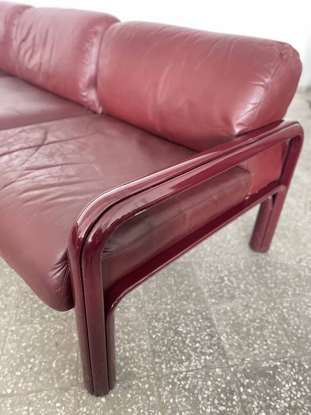 Gae Aulenti Three-seater sofa for Knoll International 1977 USA