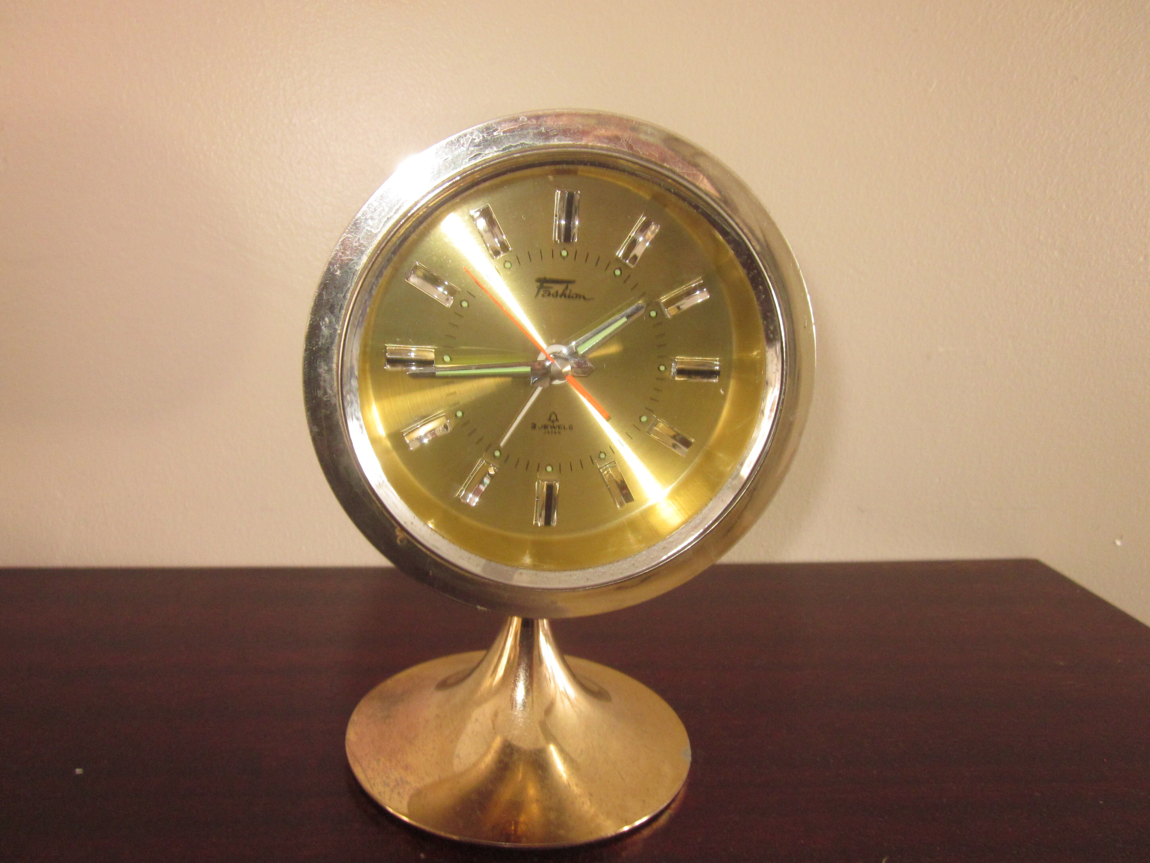 Clock fashion japan 1970