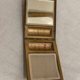 Vintage powder compact - good condition