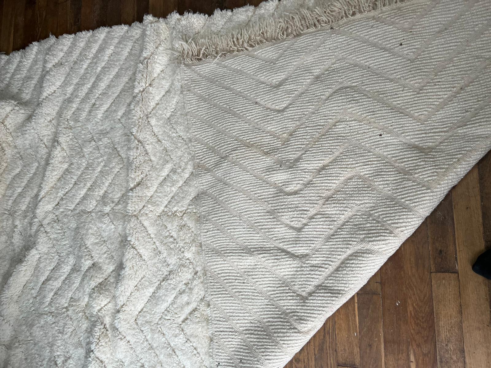 Berber carpet 2m4x1m45