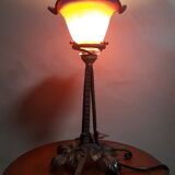 Lampe 1930  fer forge tulipe pâte de verre signee
