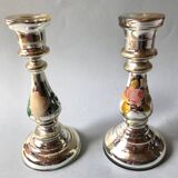 Paire de bougeoirs en verre argenté