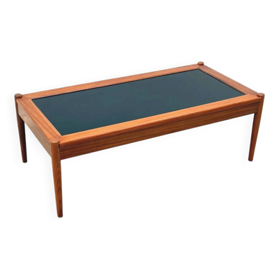 Table basse scandinave en teck et formica noir, 1960