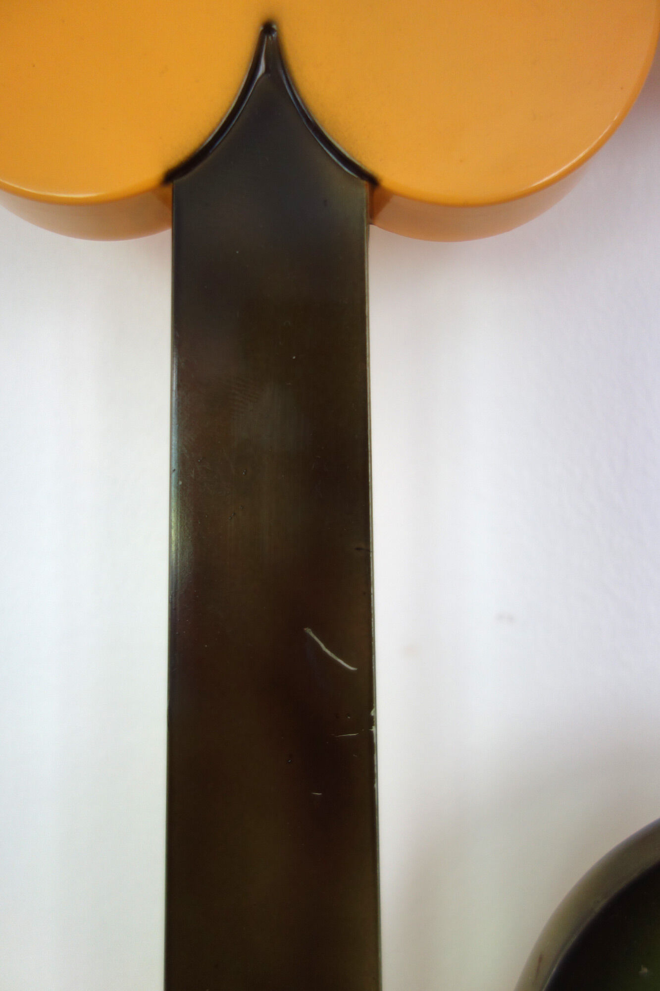 Vintage Kiva flower wall clock