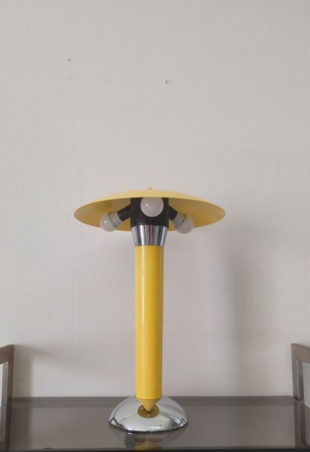 Vintage yellow mushroom lamp