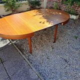 Scandinavian table