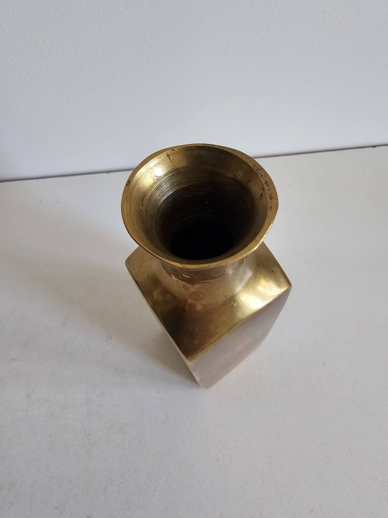 Pretty little vintage Art Deco brass soliflore vase.