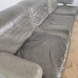 Modulable sofa an armchair in leather and wood