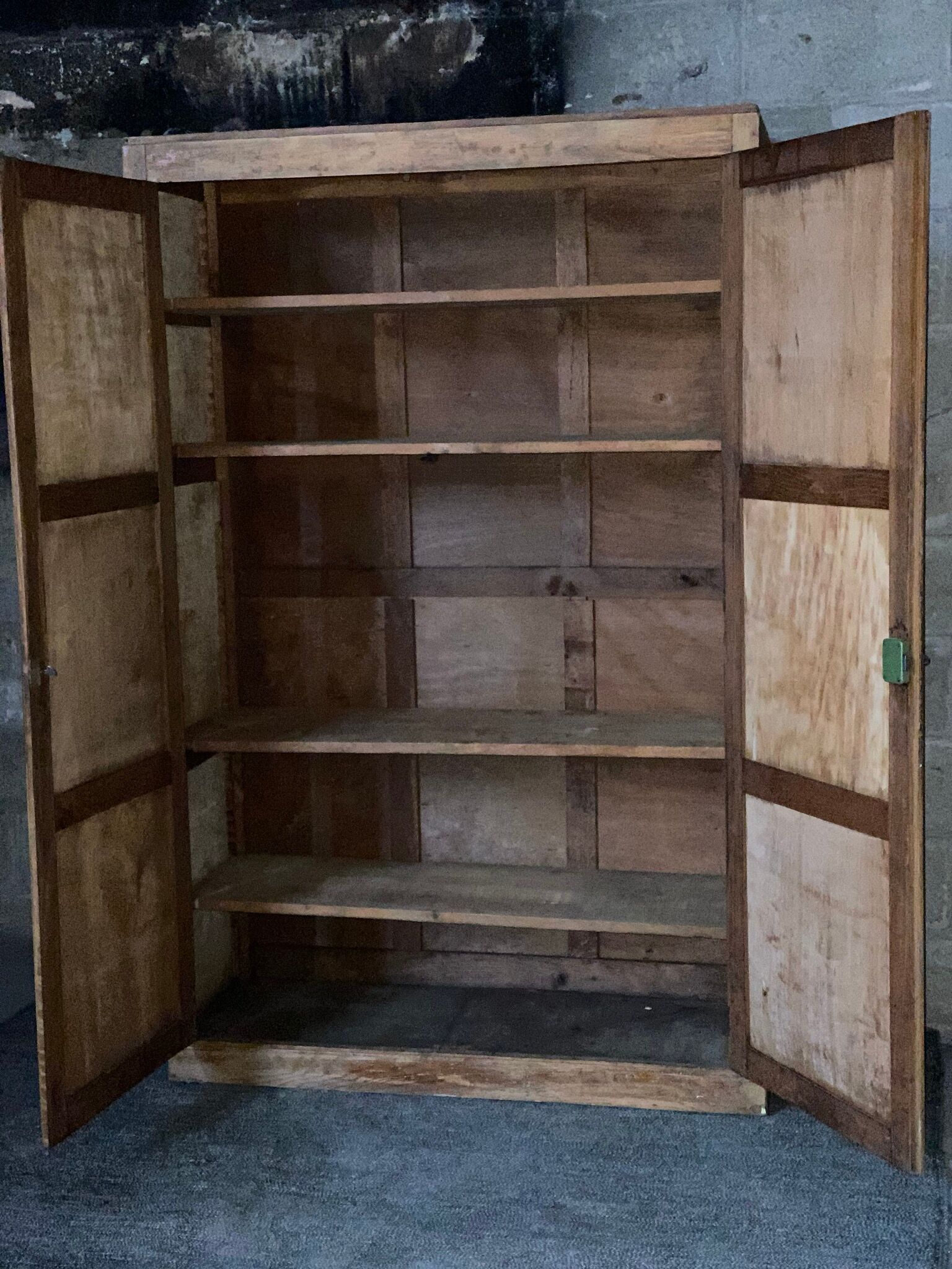 Parisian cabinet made of raw wood