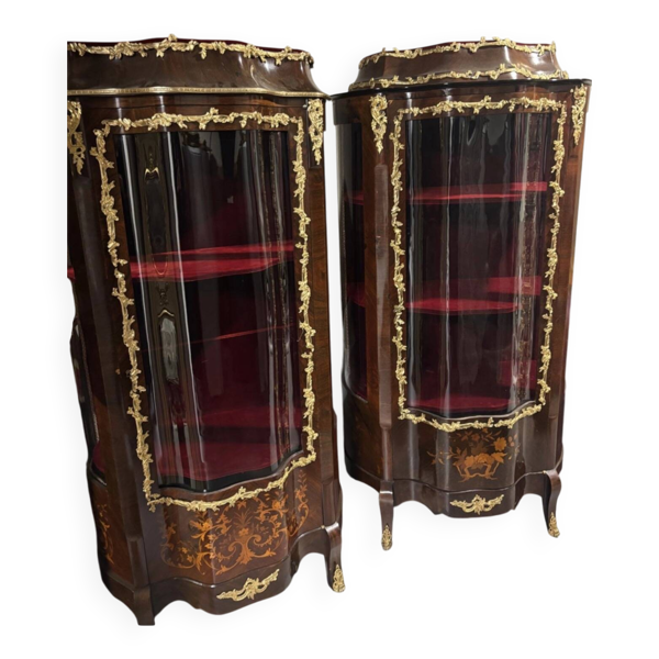 XIXe Siècle, Napoléon III, Paire De Vitrines Aux Bronzes'' Elégante paire d
