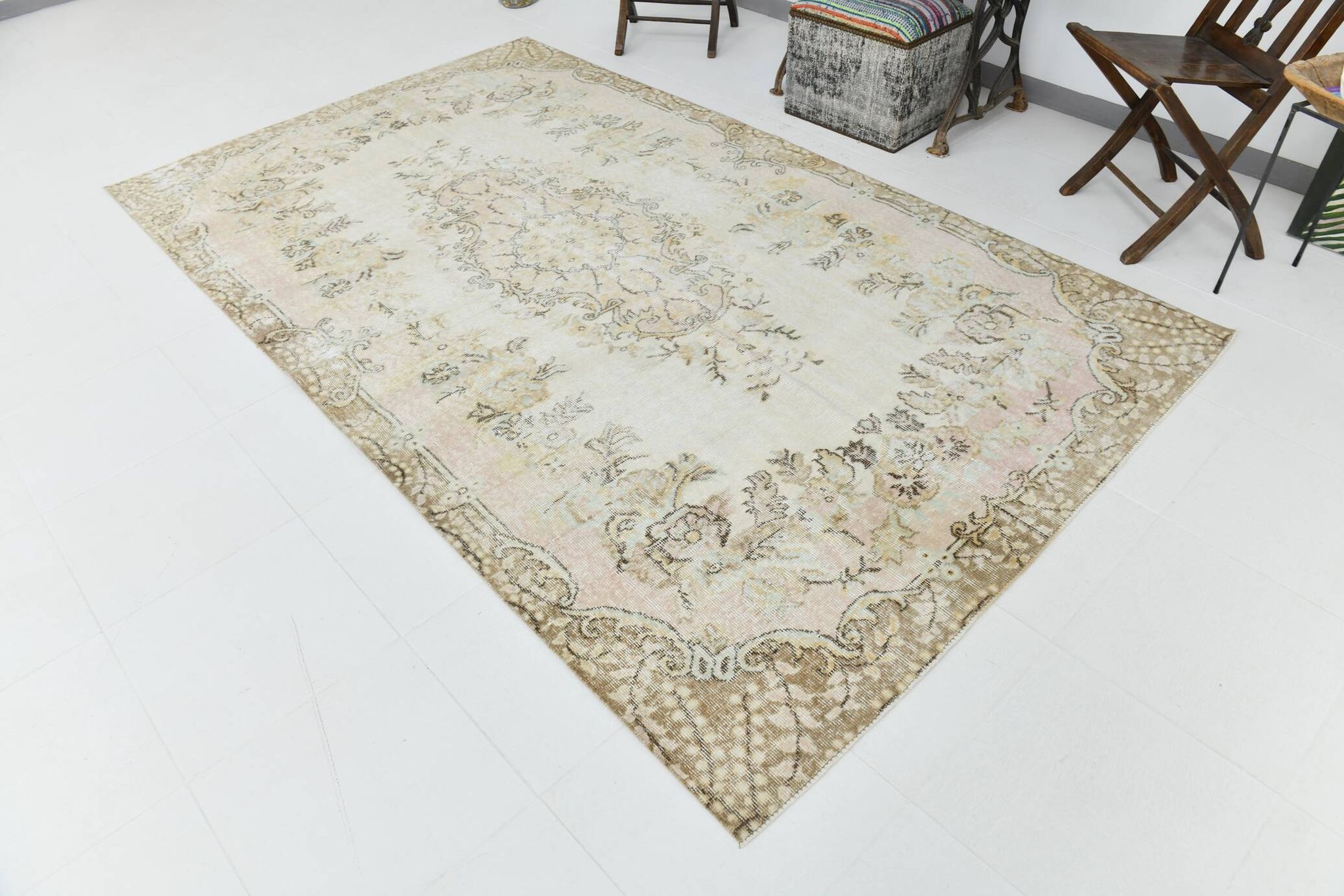 291x172 Vintage Turkish Rug, Pastel Pink Green Brown Rug, Turkish Carpet