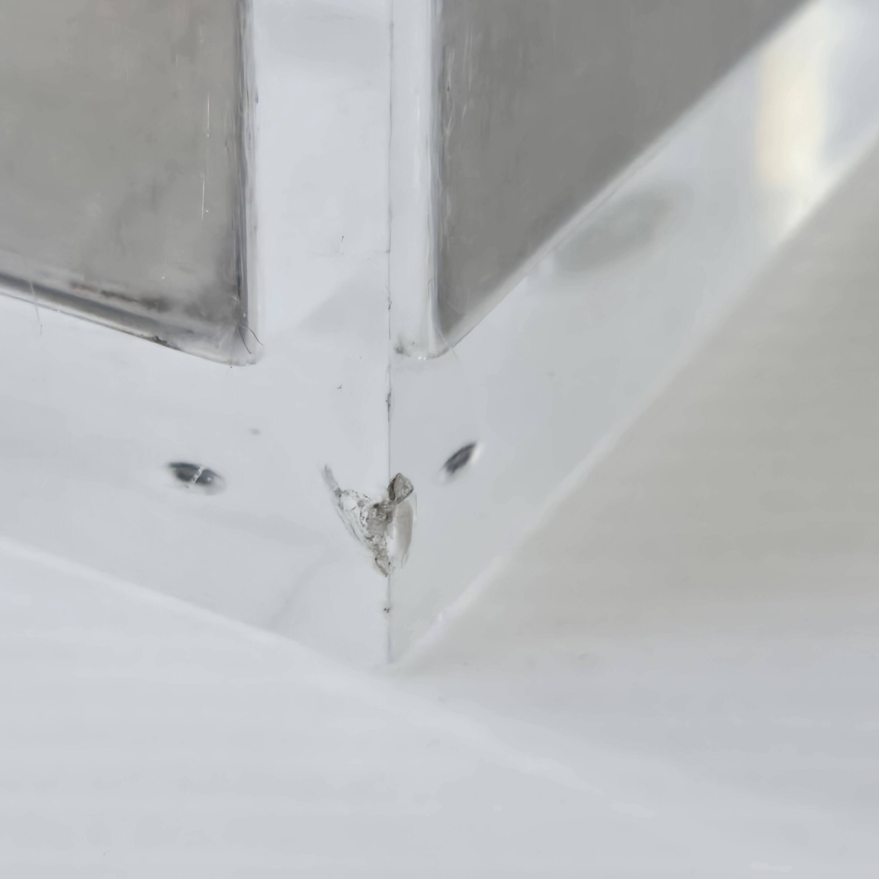 Vintage Guzzini ashtray by Fabio Manlio Ciocca, 1970s