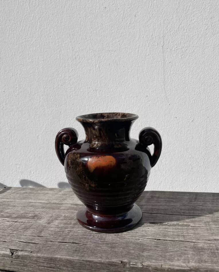 Ceramic vase with glaze 1970