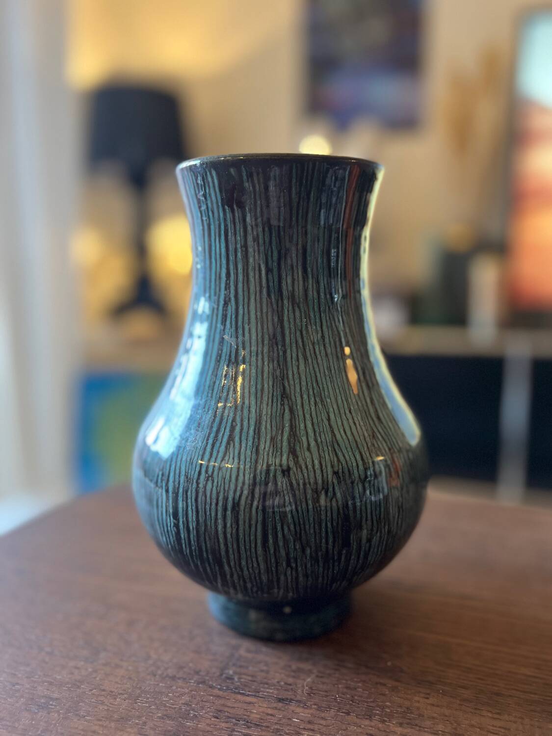Accolay ceramic vase