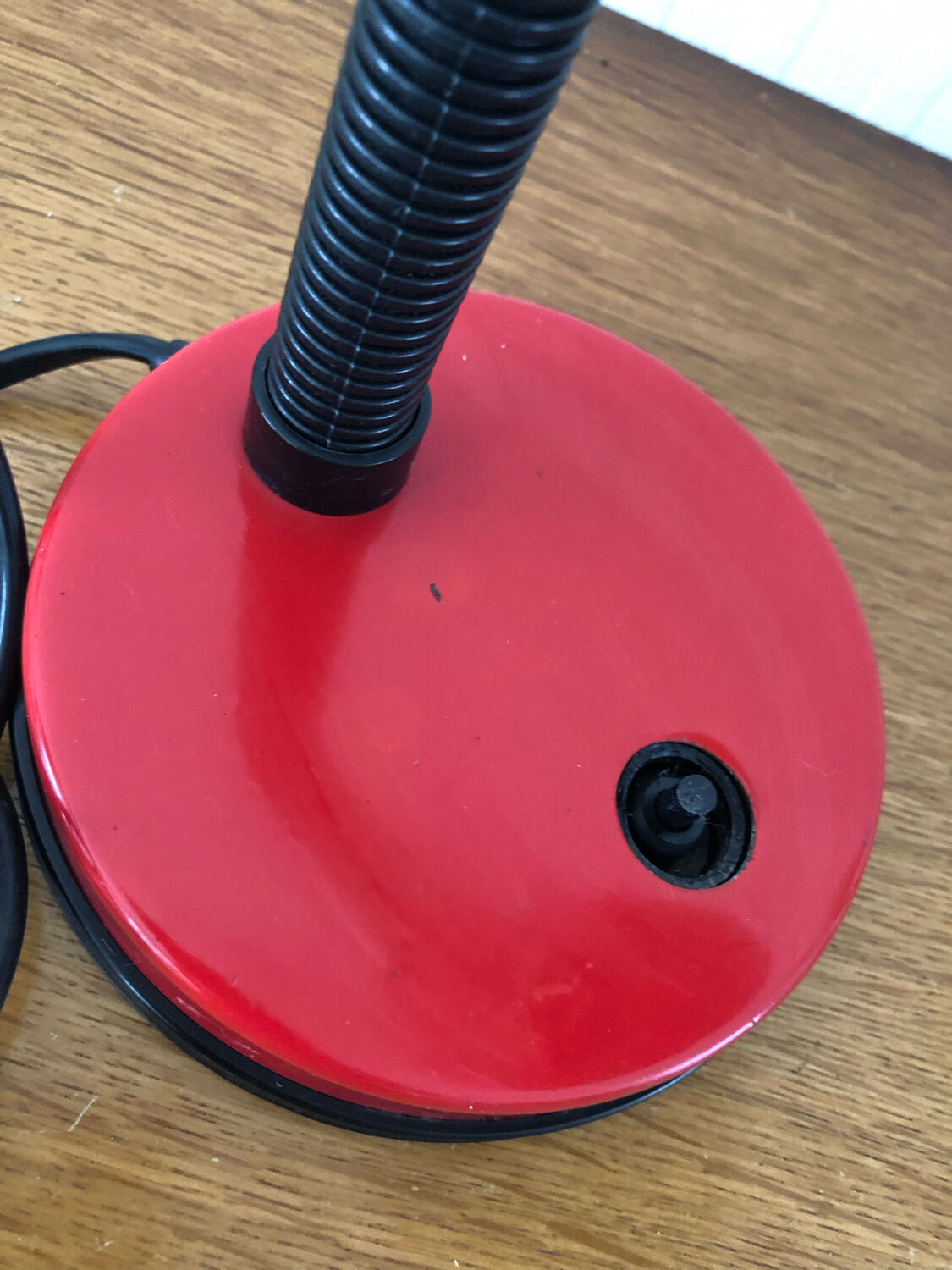 Vintage desk lamp in red metal