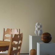 Set of 4 "Razorblade" high back chairs in oak & boucle, Henning Kjærnulf, 1960s