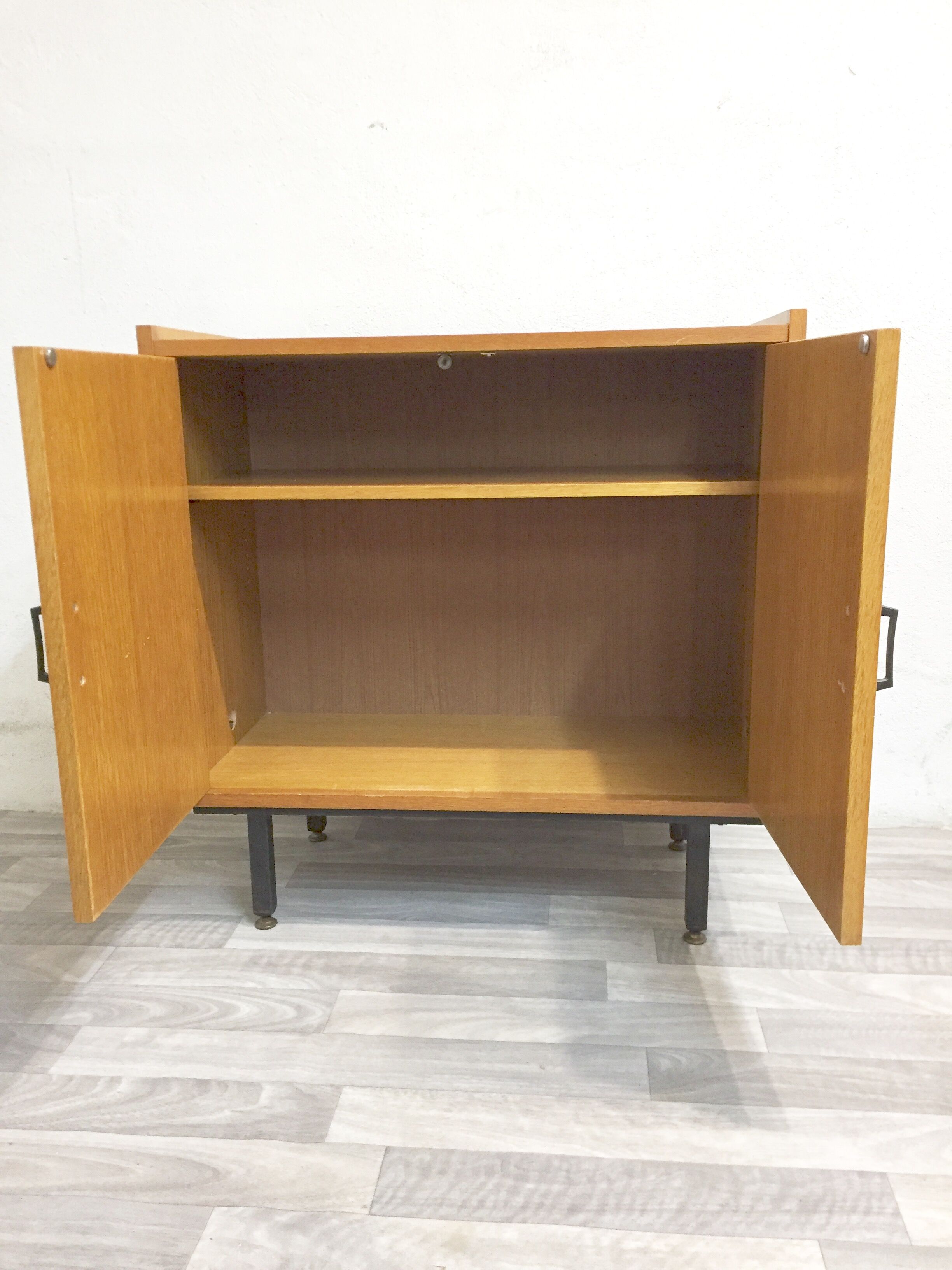 Buffet bas moderniste 1960