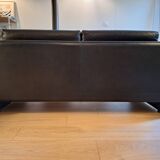 leather sofa brand Mobilier International