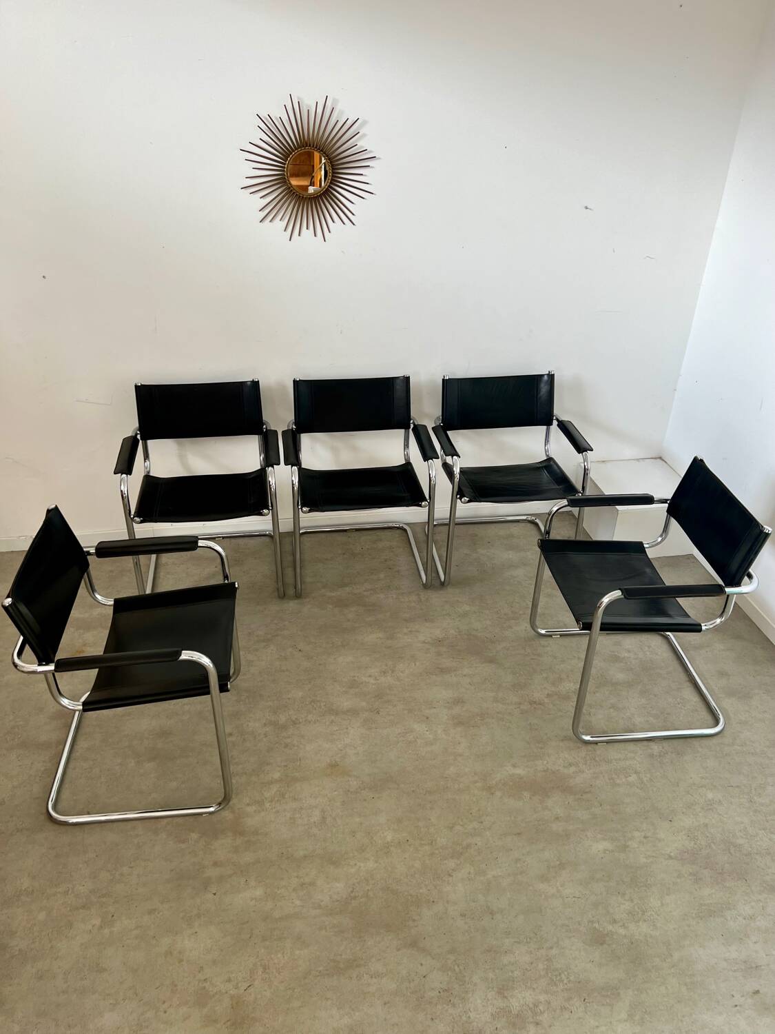 Lot of 5 tubular metal and black leather chairs MG5 GRassi style 70s Bauhaus style