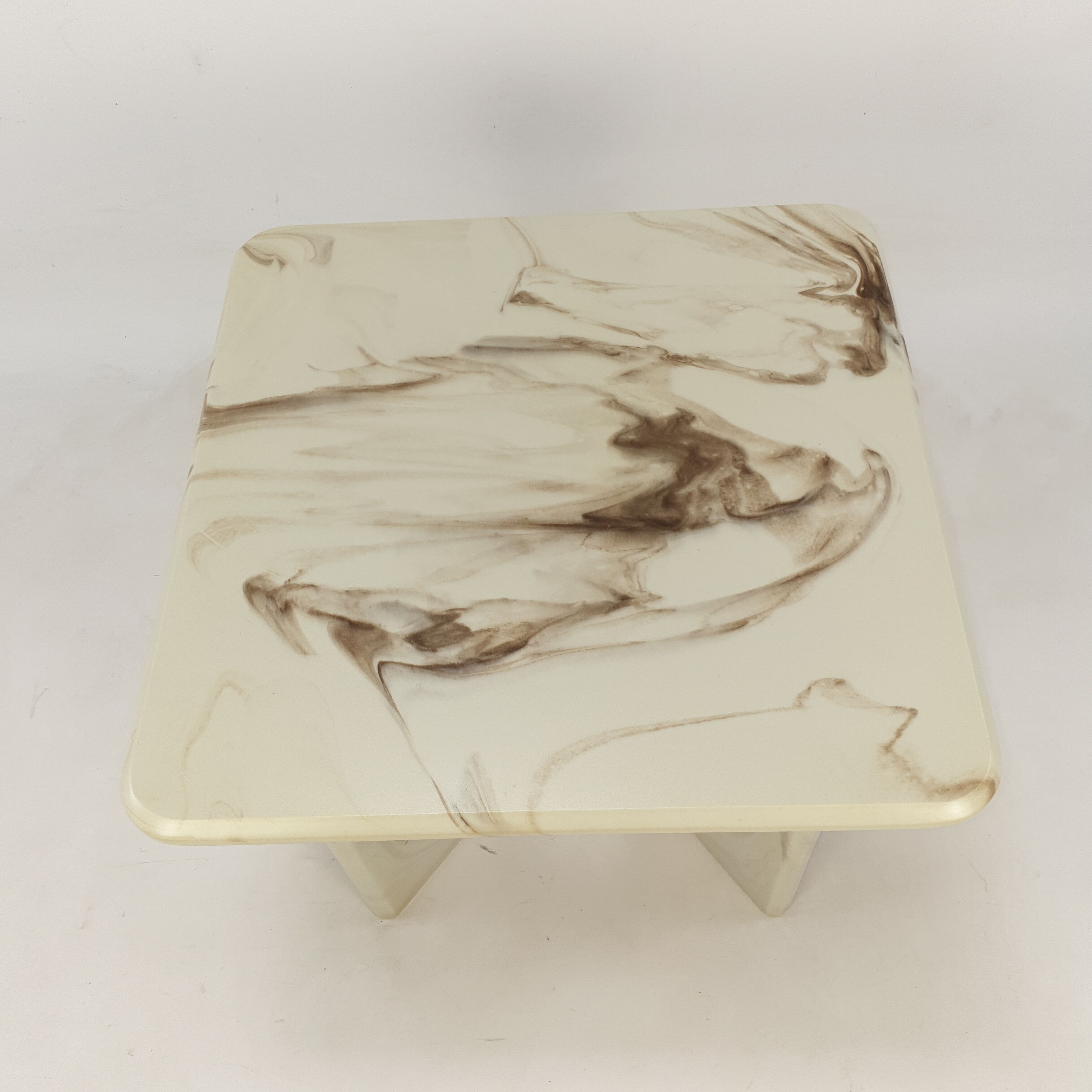 Table basse italienne marmorino du milieu du siècle, années 1950