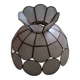 Pink mother-of-pearl lampshade