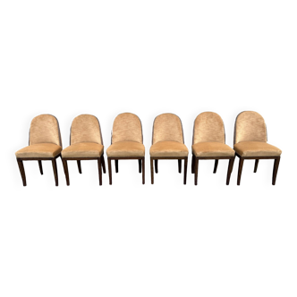 Ensemble de 6 chaises à dossier gondole, velours mordoré, années 20