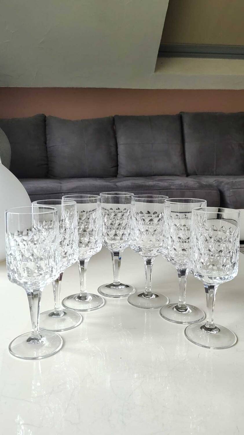 Lot 7 x Verres à vin. Peill & Putzler. Modèle Granada. En cristal.