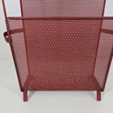 magazine rack by Mathieu Matégot in red 1950