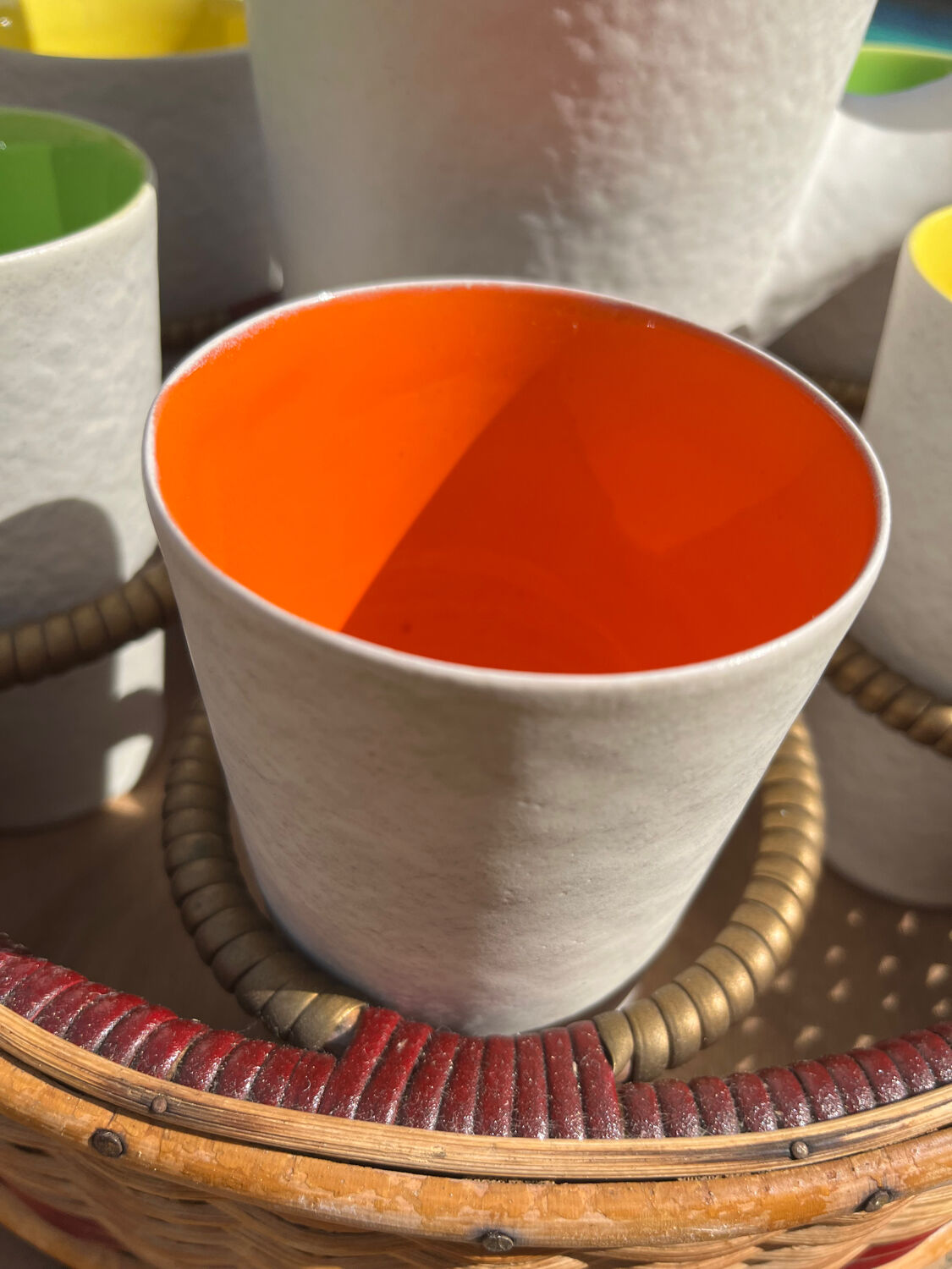 Jug and glasses for orangeade service