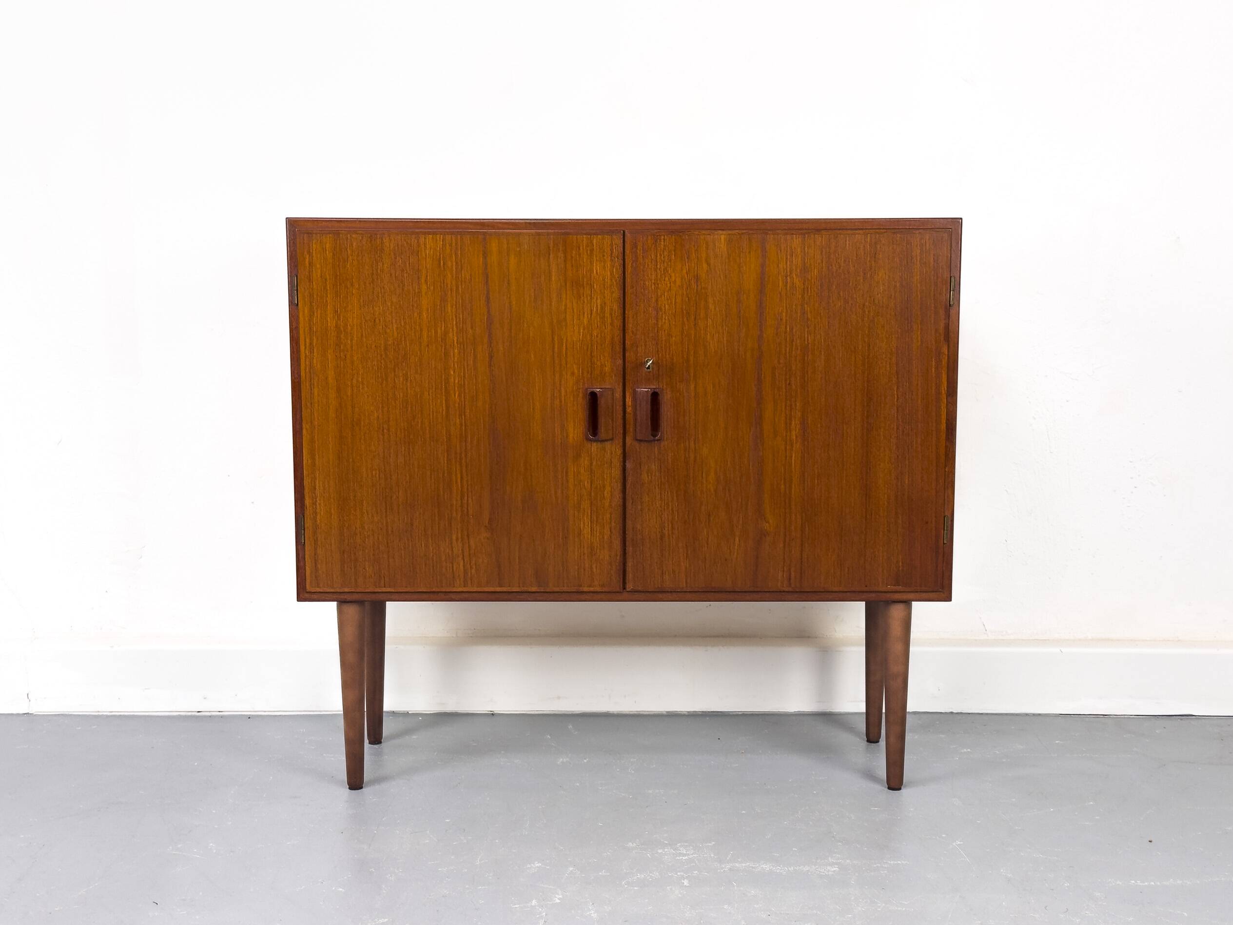 Danish Sideboard in Teak by Børge Mogensen for Søborg Møbelfabrik, 1960s