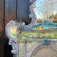 Miroir vénitien en verre de Murano, en camaïeu de bleu, vers 1880
