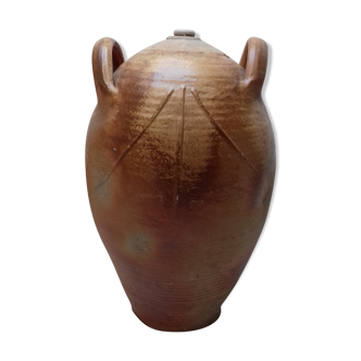 Old Charentaise oil jar