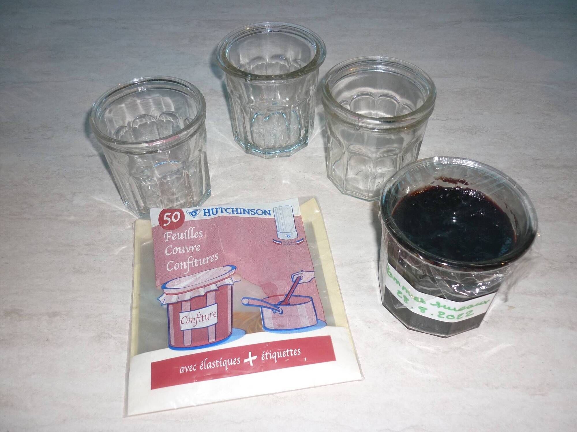 3 old jam jars of 375 ml
