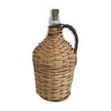 Lady-Jeanne dressed in rattan