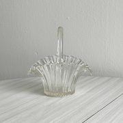 Petit panier en verre
