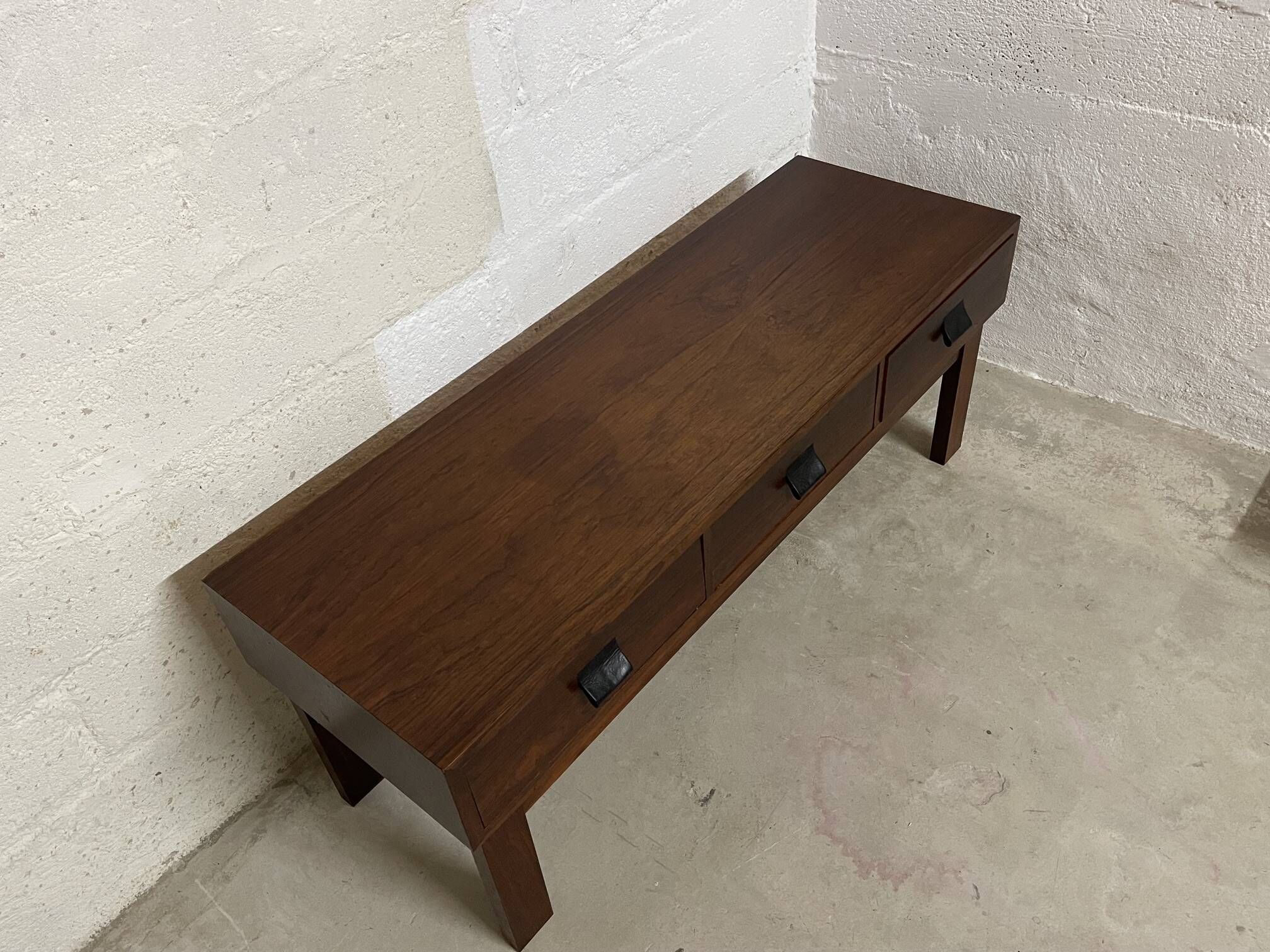 Commode / Scandinavian entrance furniture Swedish Ateljé Glas & Trä – GT 6890 –