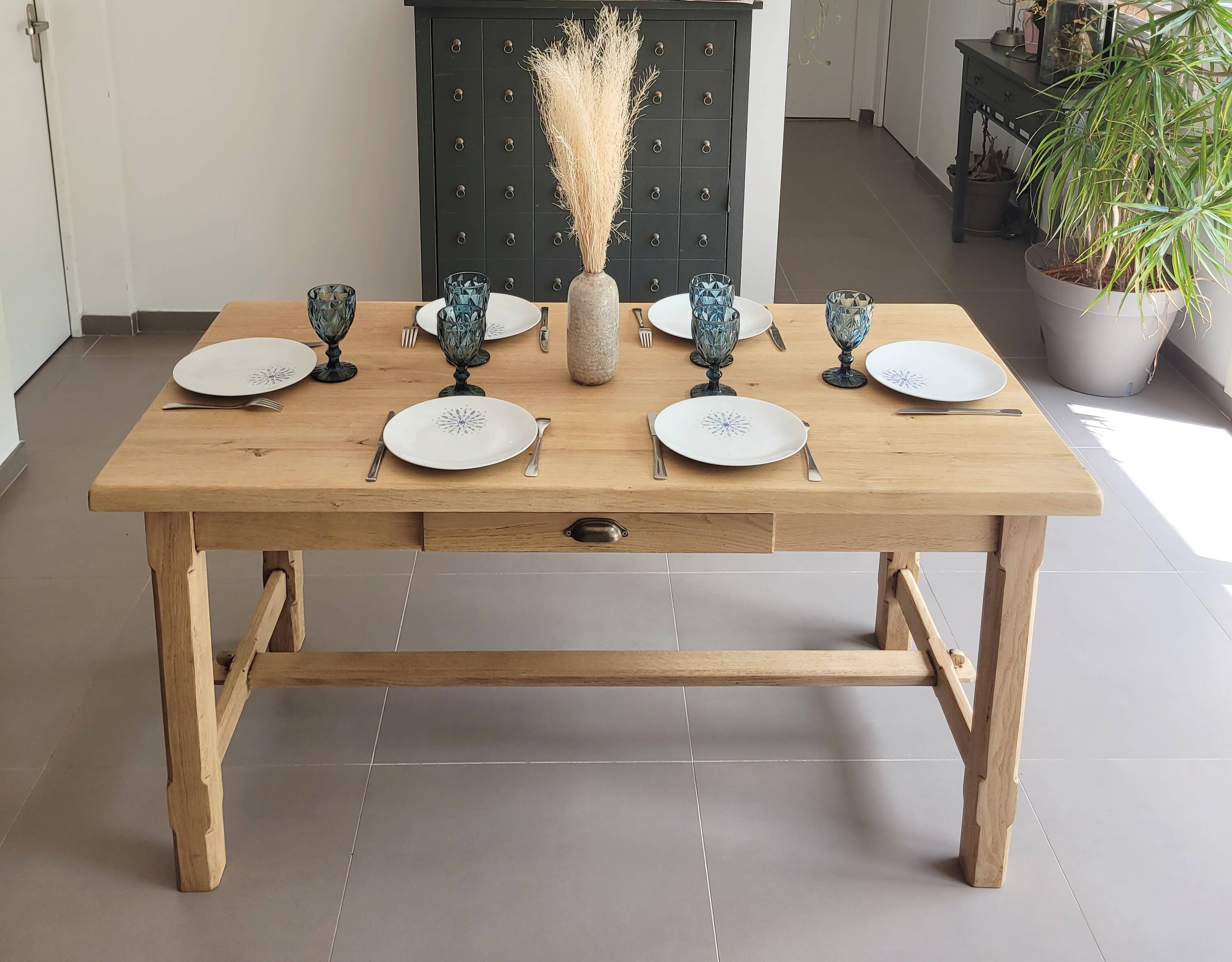 Farmhouse table