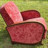 2 Art Deco armchairs in red velvet and wood