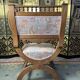 Fauteuil Dagobert « Curule » chêne