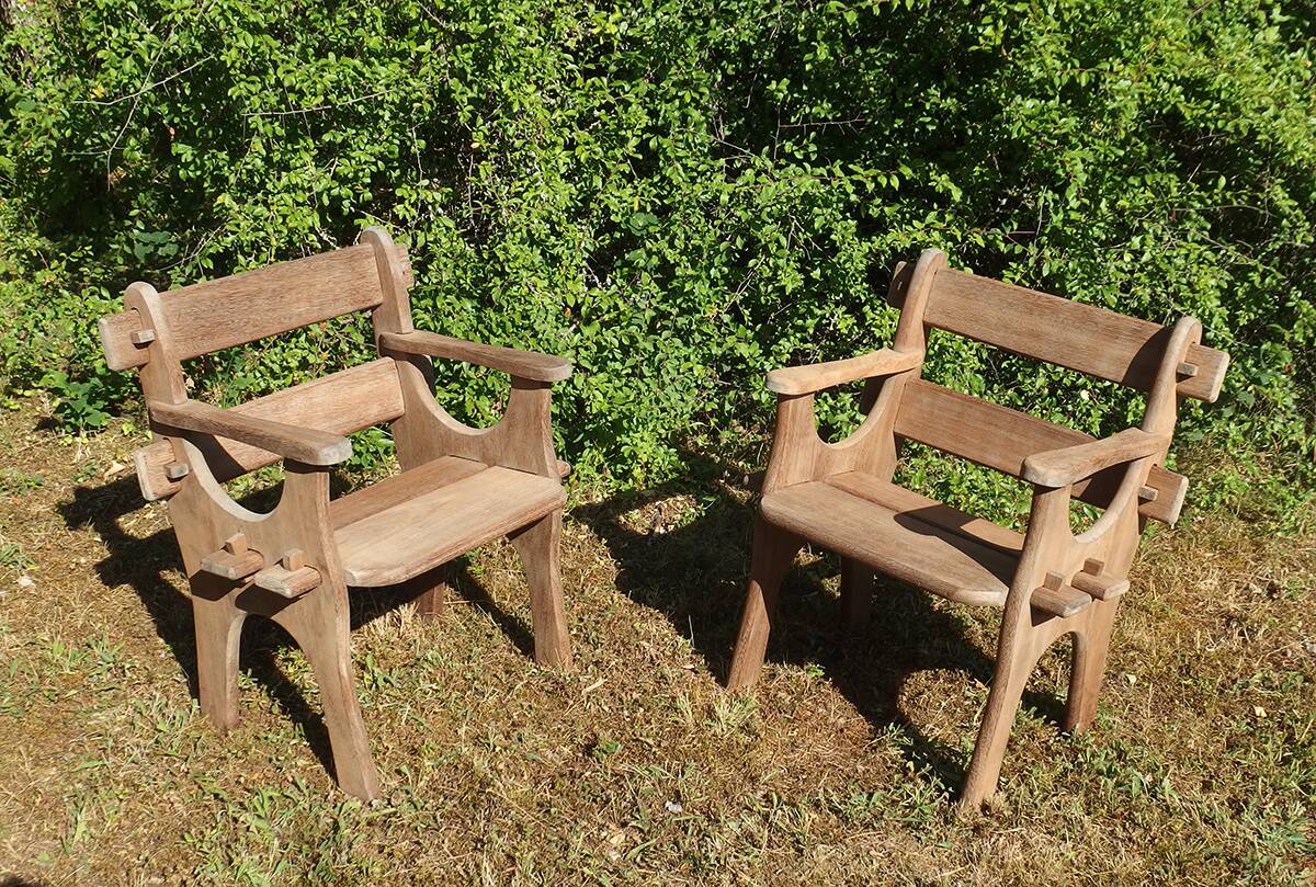 Pair of removable garden armchairs